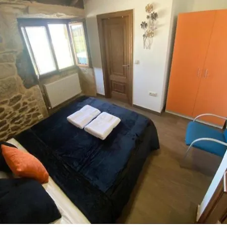 La Pallota De San Cristobal Camino (Galicia)